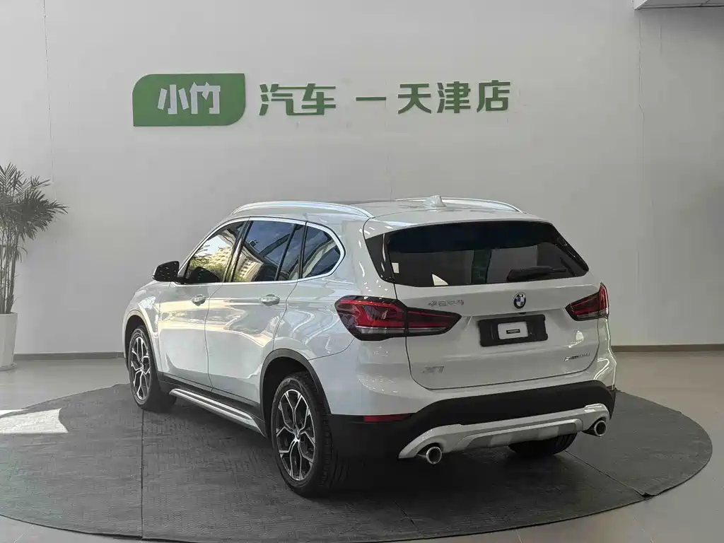 BMW X1 — миниатюра 8