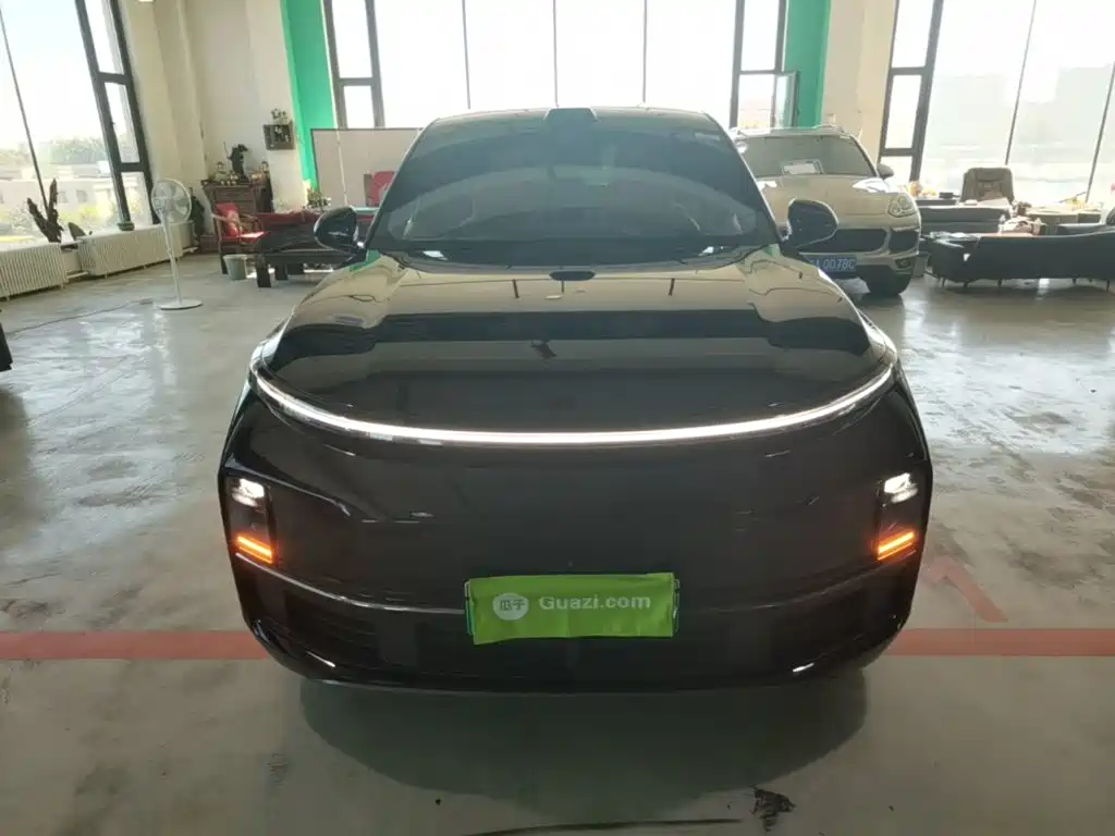 Li Auto Li L9 — миниатюра 3