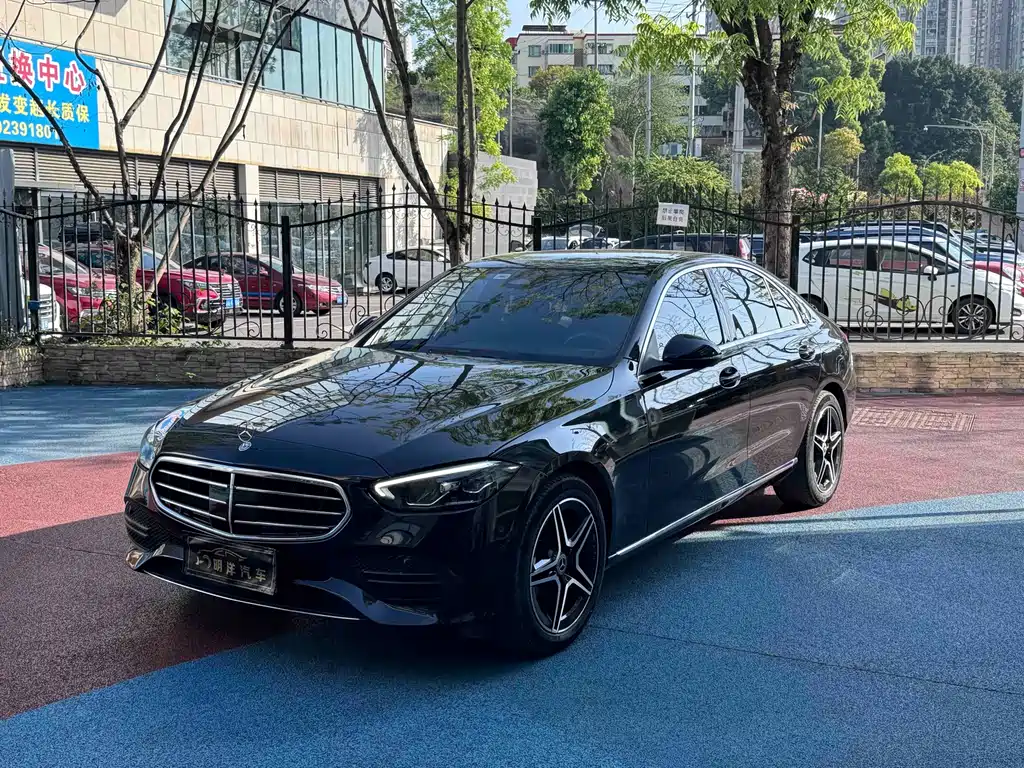 Mercedes-Benz C-Class 2022