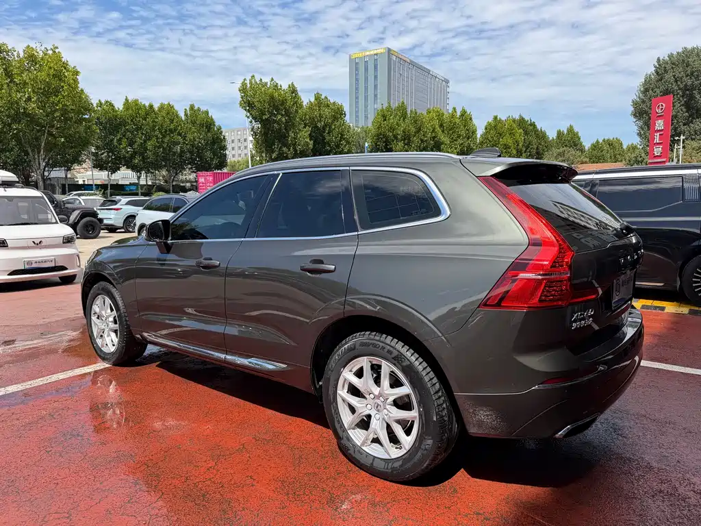 Volvo XC60 — миниатюра 4