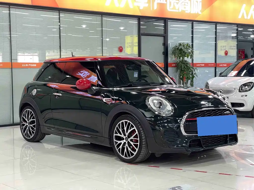 Mini JCW 2015 2.0T JOHN COOPER WORKS