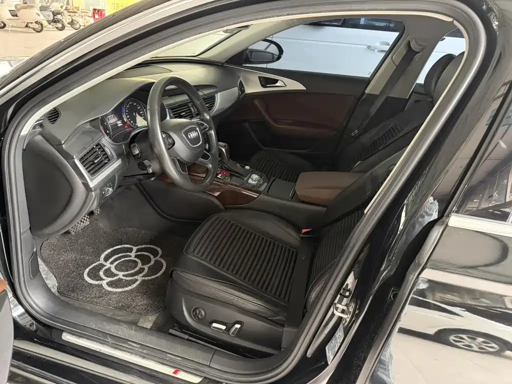 Audi A6L — миниатюра 7