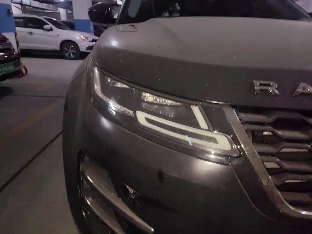 Land Rover Evoque PHEV — миниатюра 7