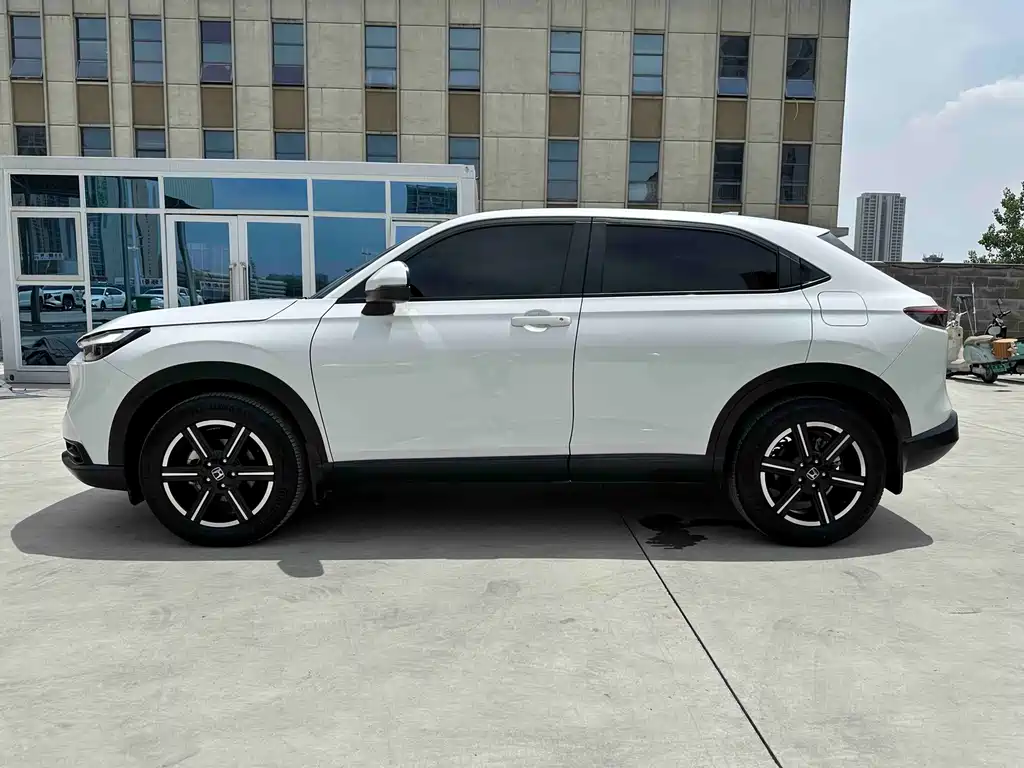 Honda Vezel 2023 1.5L CVT