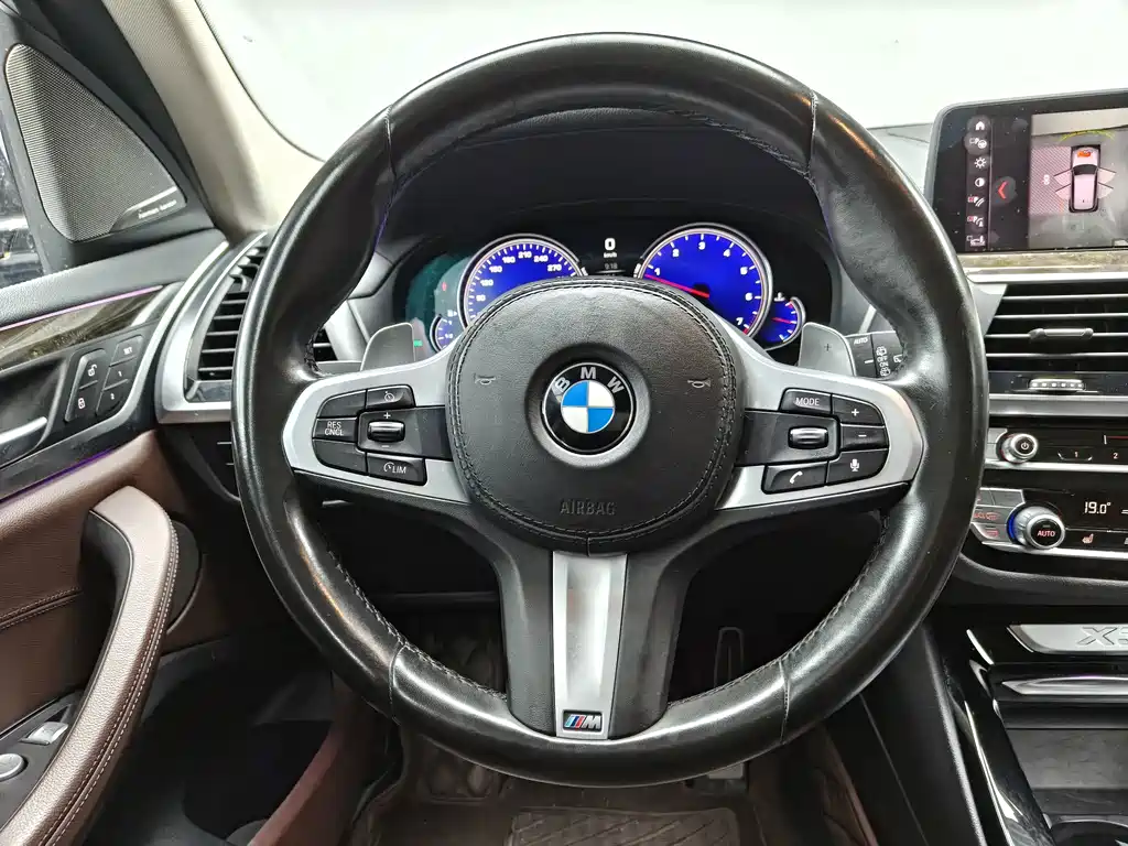BMW X3 — миниатюра 15