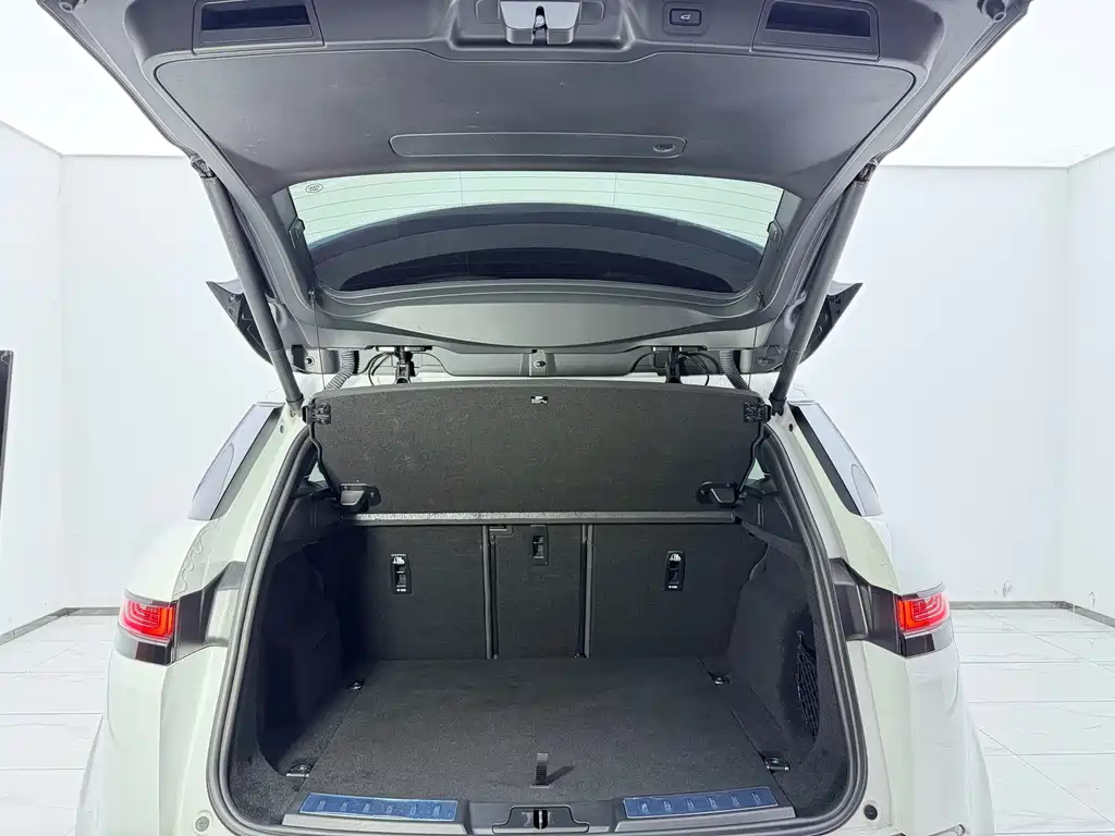 Land Rover Evoque — миниатюра 6