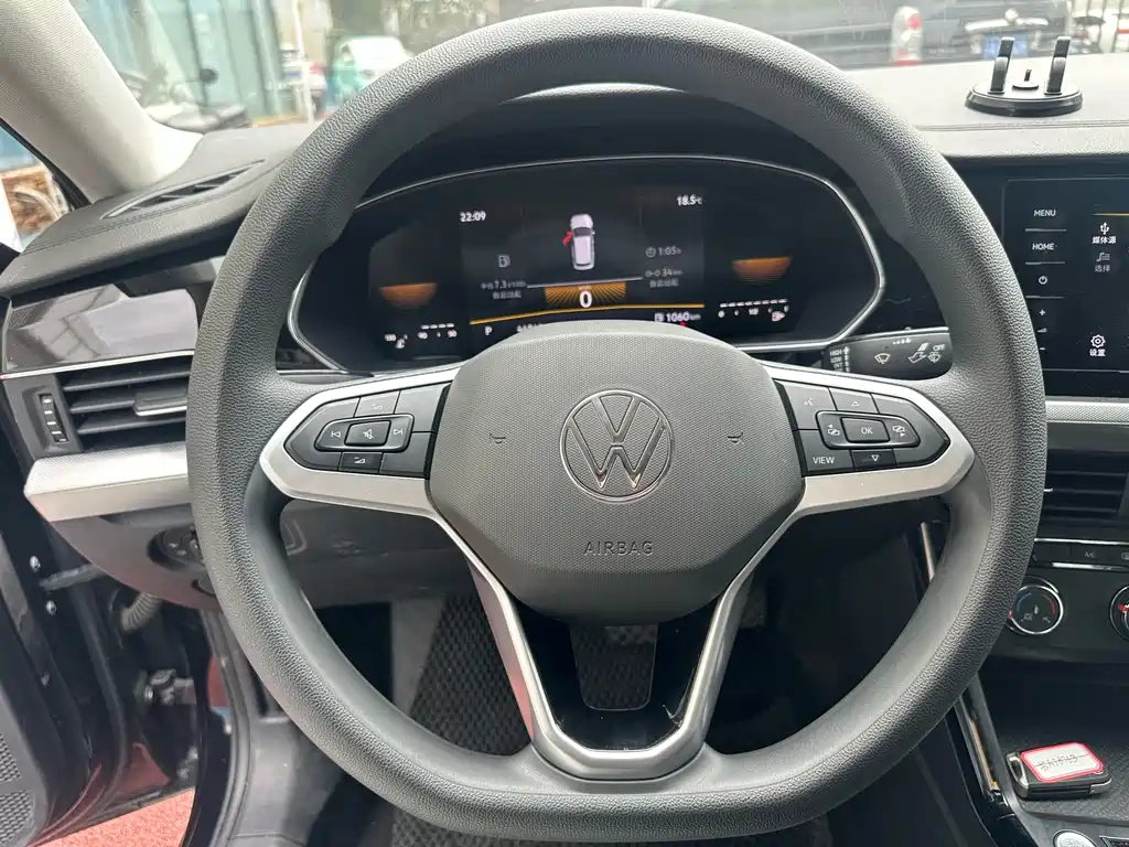 Volkswagen Passat 2025 280TSI