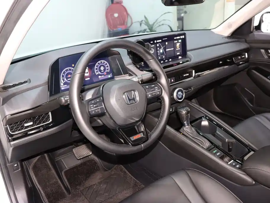 Honda Inspire — миниатюра 10
