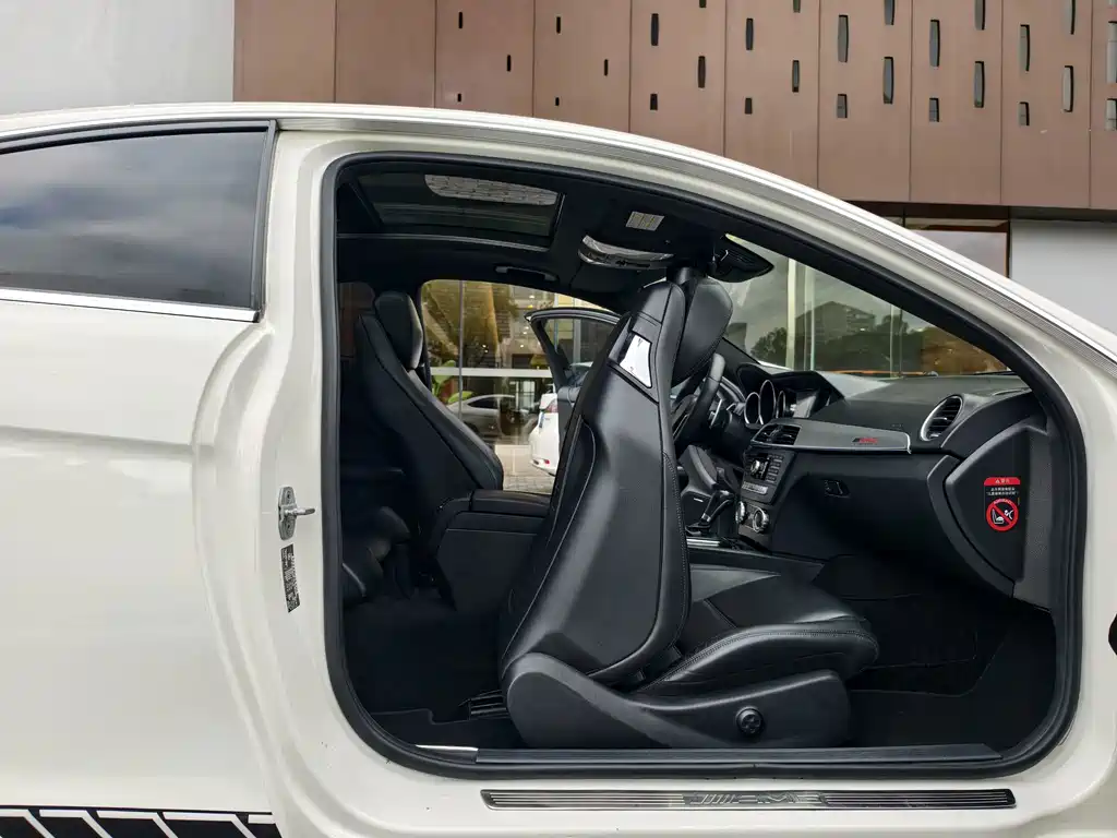 Mercedes-Benz C-Class AMG — миниатюра 26