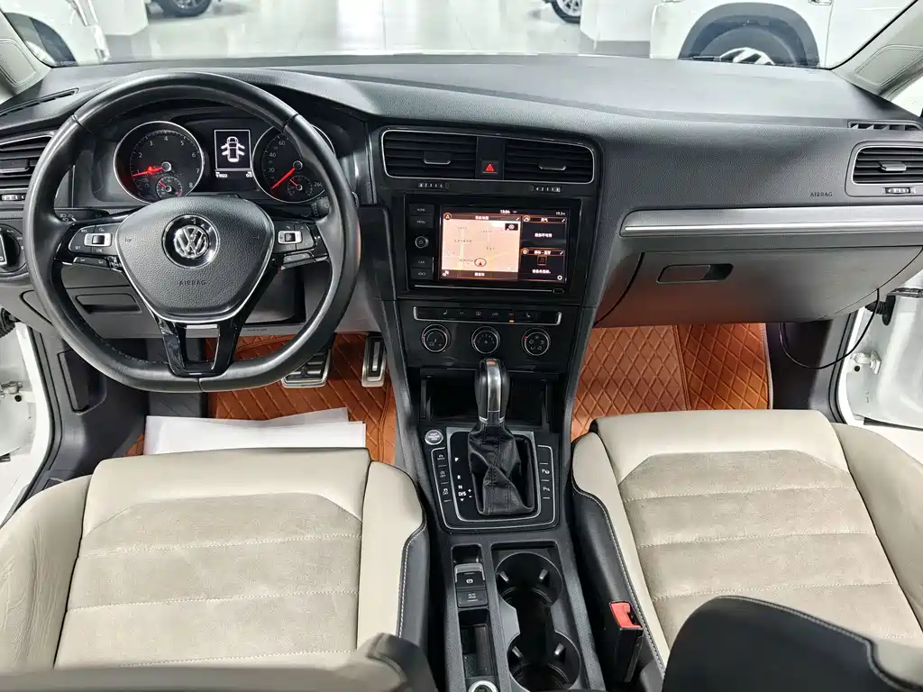 Volkswagen Golf — миниатюра 7