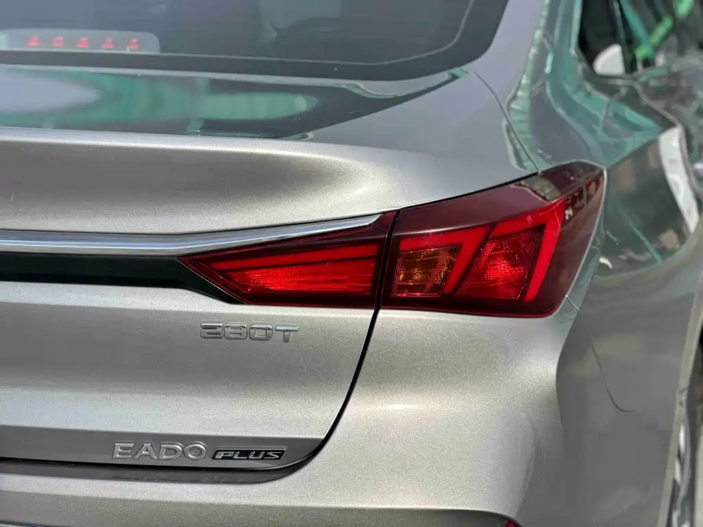 Changan Eado — миниатюра 13