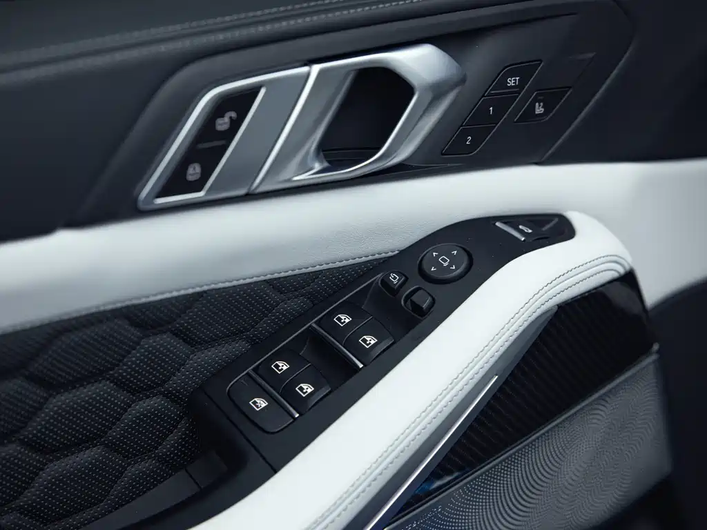 BMW X5 M — миниатюра 13
