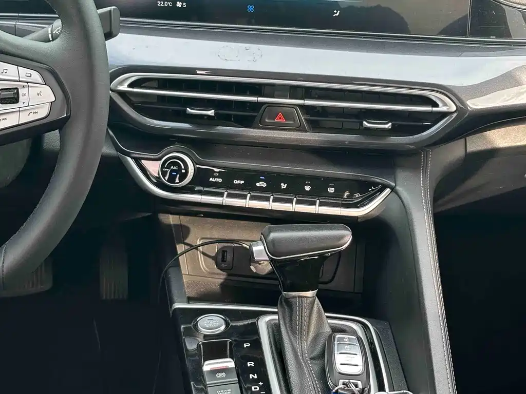 Changan Eado — миниатюра 8