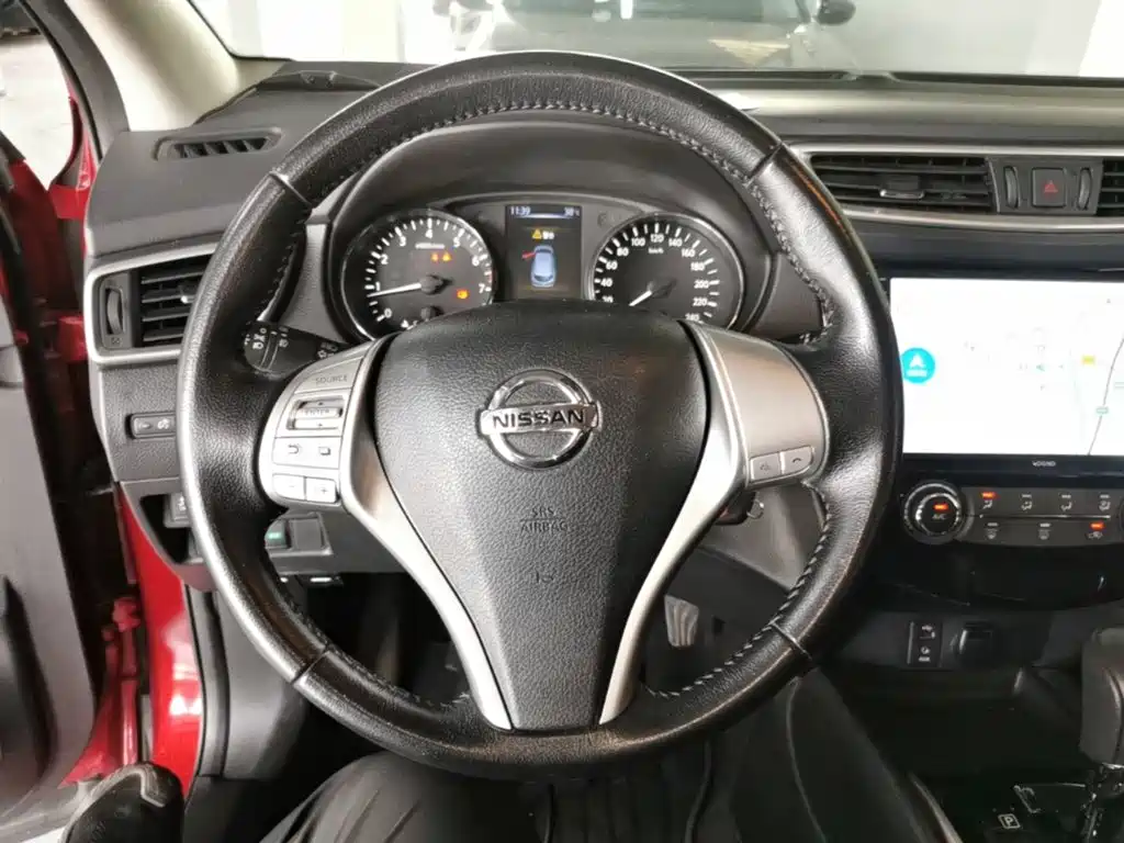 Nissan Qashqai — миниатюра 11