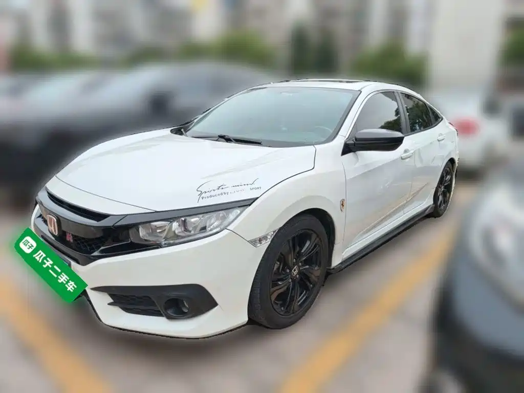 Honda Civic 2016 220TURBO CVT Luxury