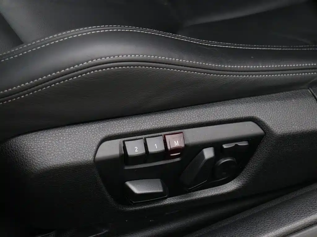 BMW M4 M4 2-door Coupe, фото 4