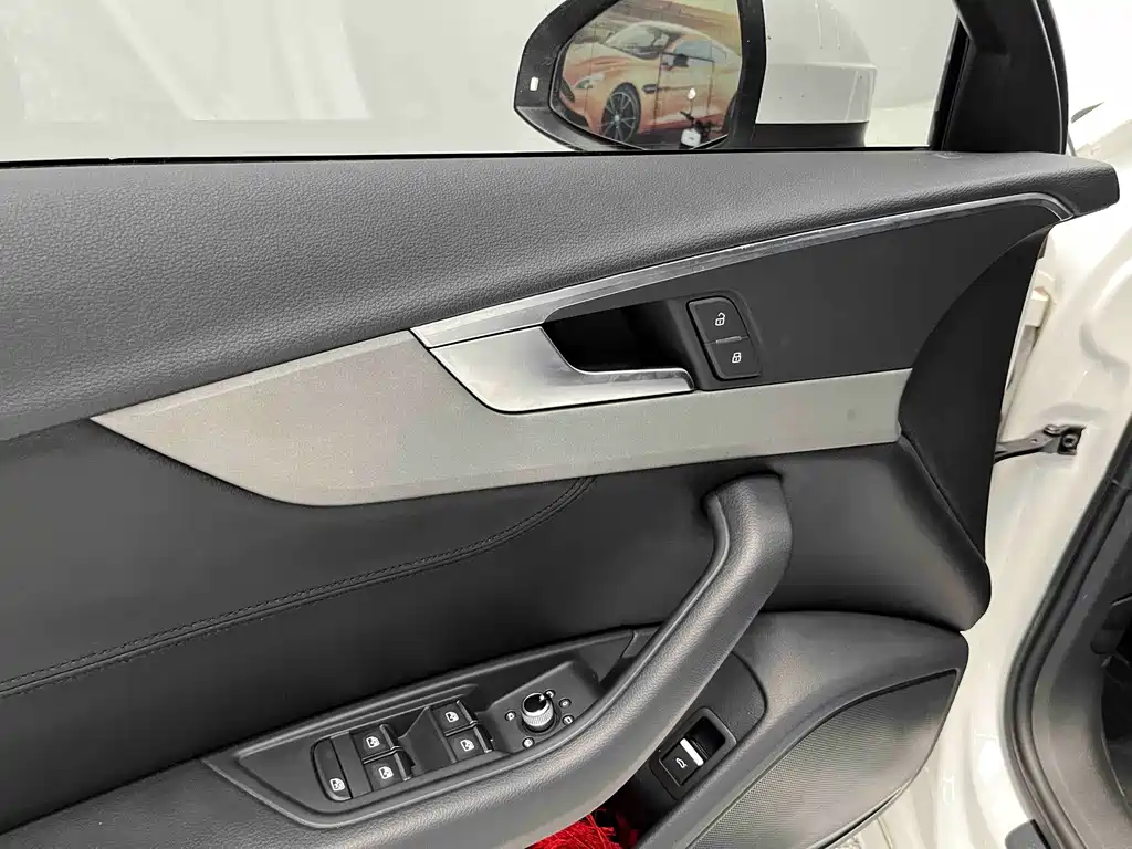 Audi A4L — миниатюра 6