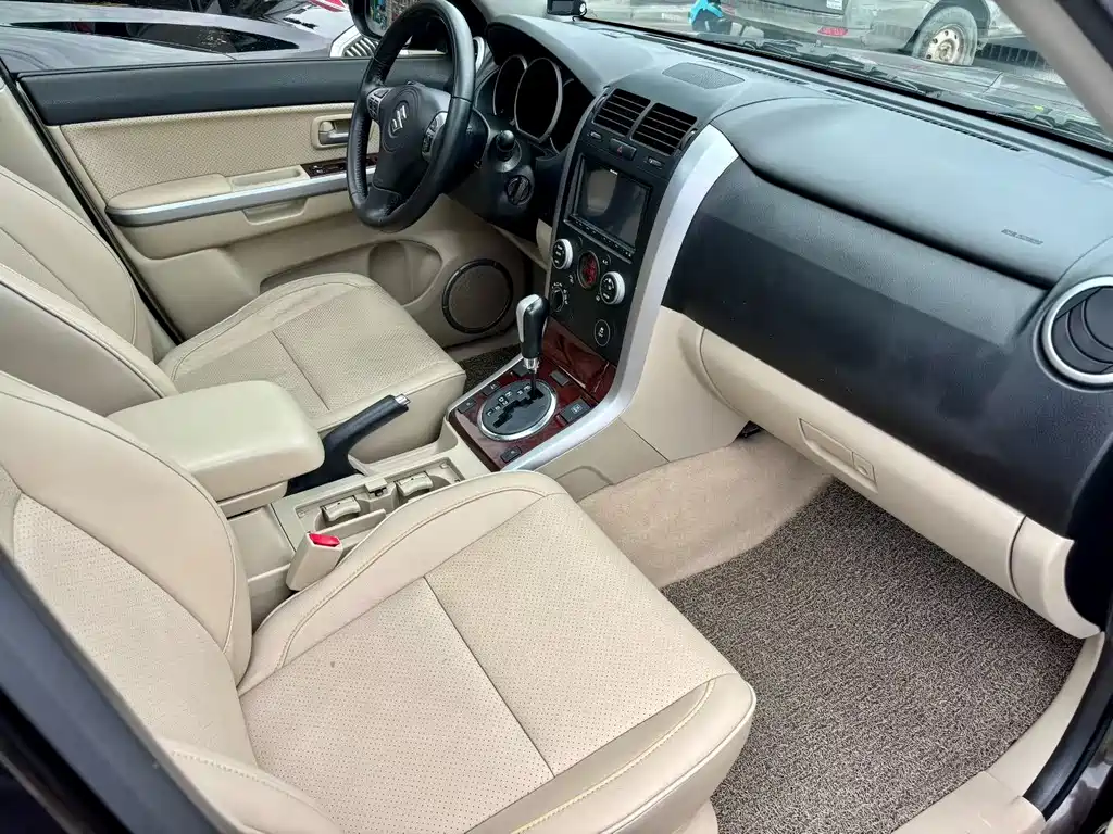 Suzuki Grand Vitara — миниатюра 7