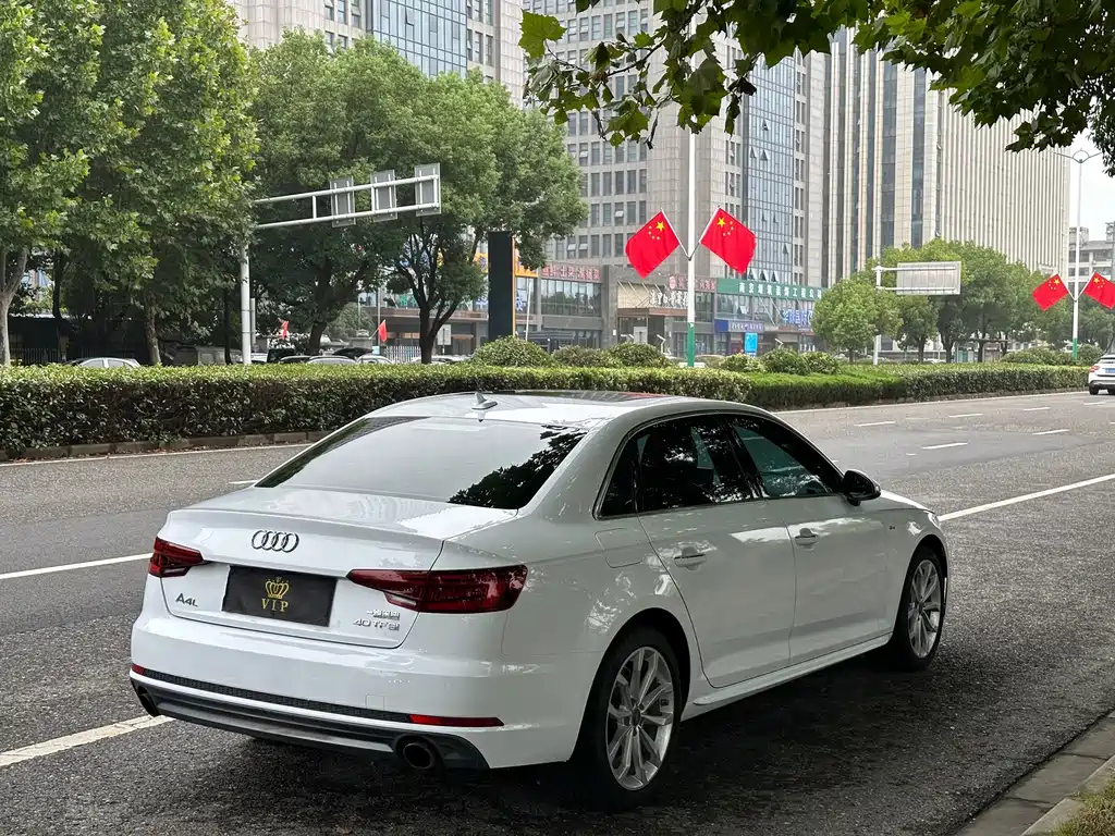 Audi A4L — миниатюра 19