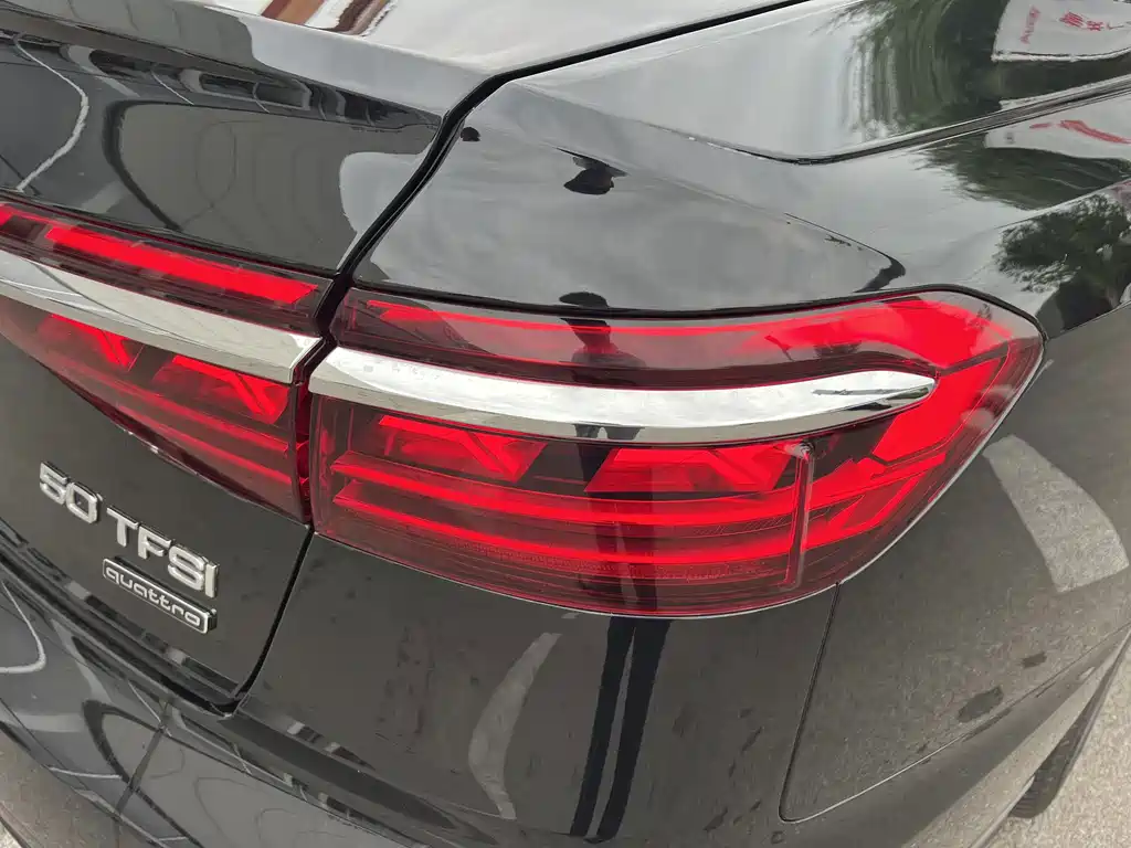 Audi A8 — миниатюра 12