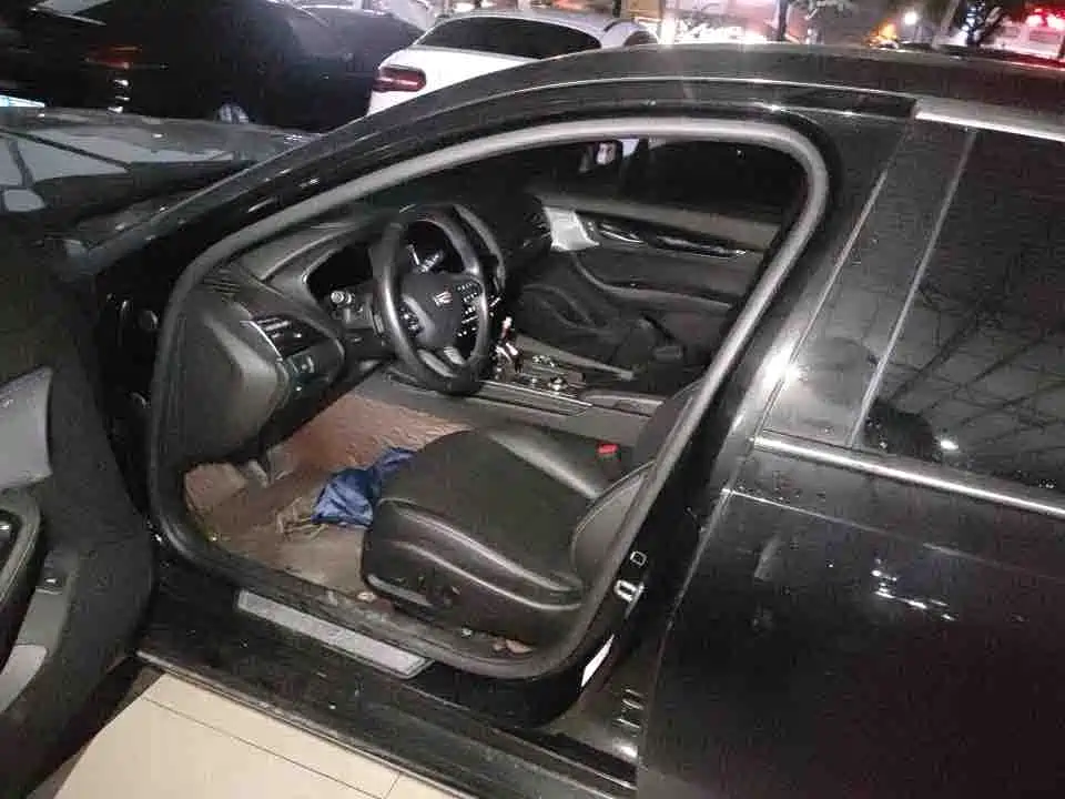 Cadillac CT5 — миниатюра 6