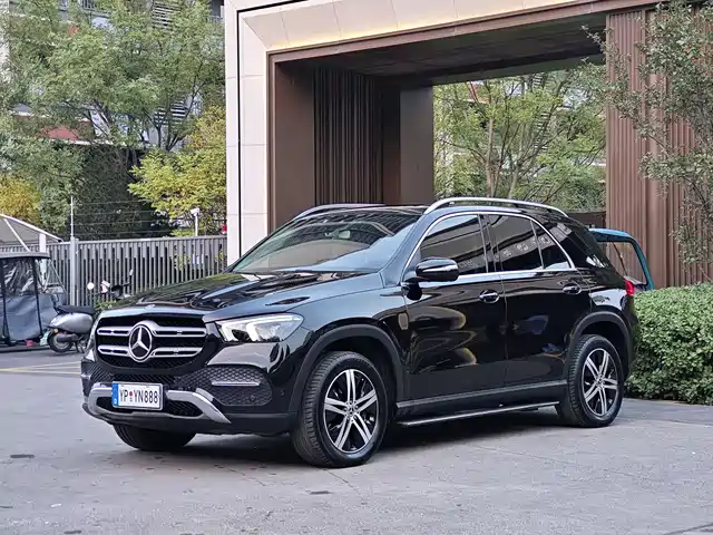 MERCEDES-BENZ  GLE