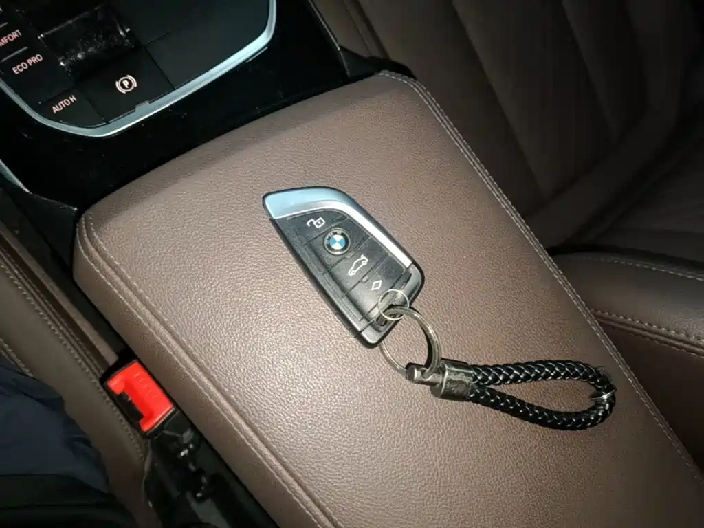 BMW i3 — миниатюра 9
