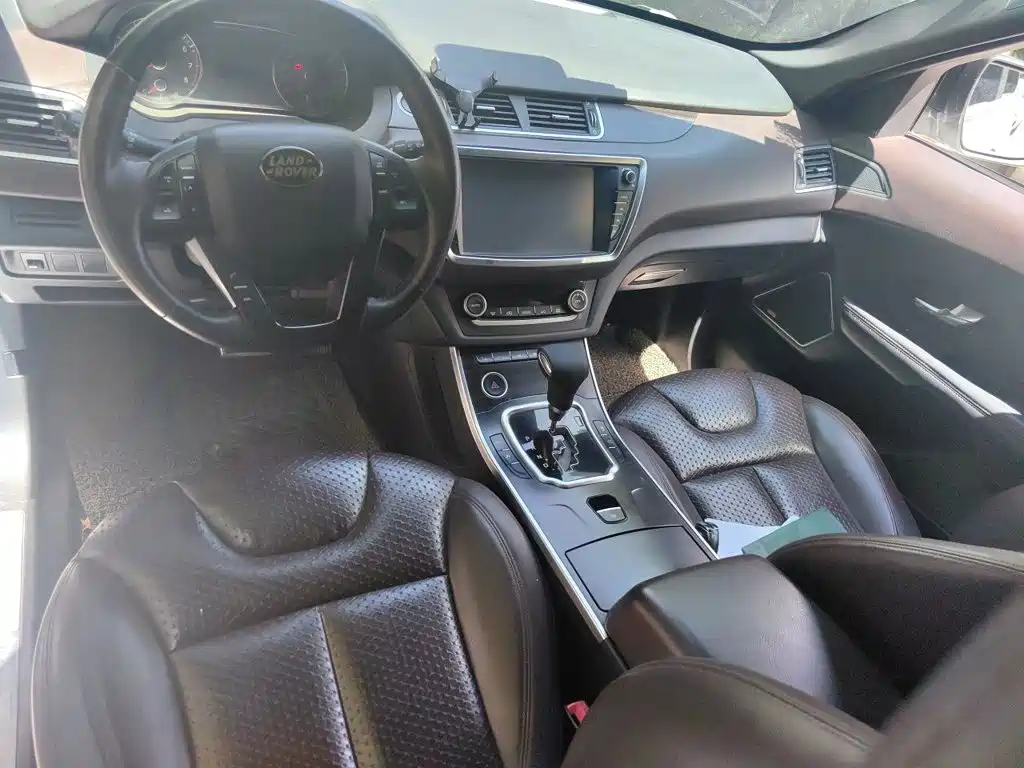 Landwind Landwind X7 — миниатюра 10