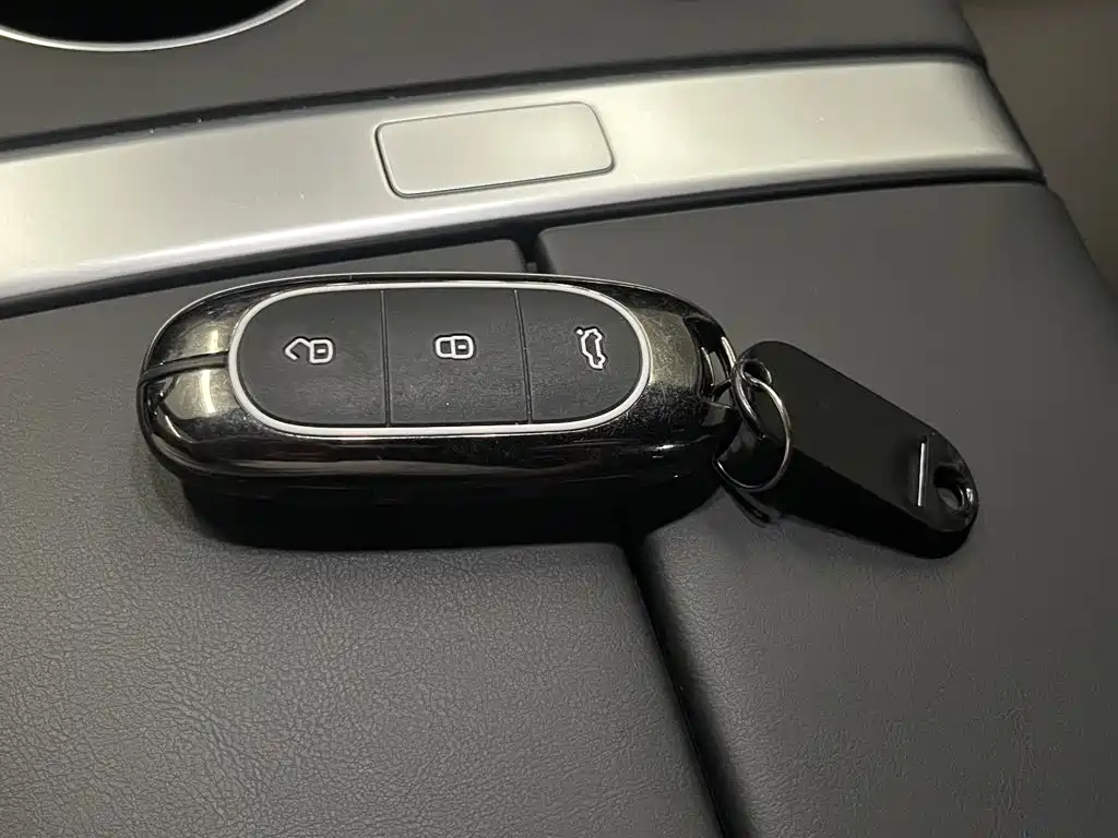 Li Auto Li L9 — миниатюра 29
