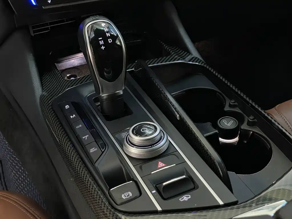 Maserati Levante — миниатюра 14