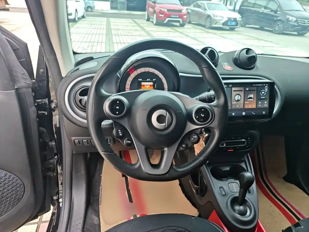 smart Smart Fortwo — миниатюра 11
