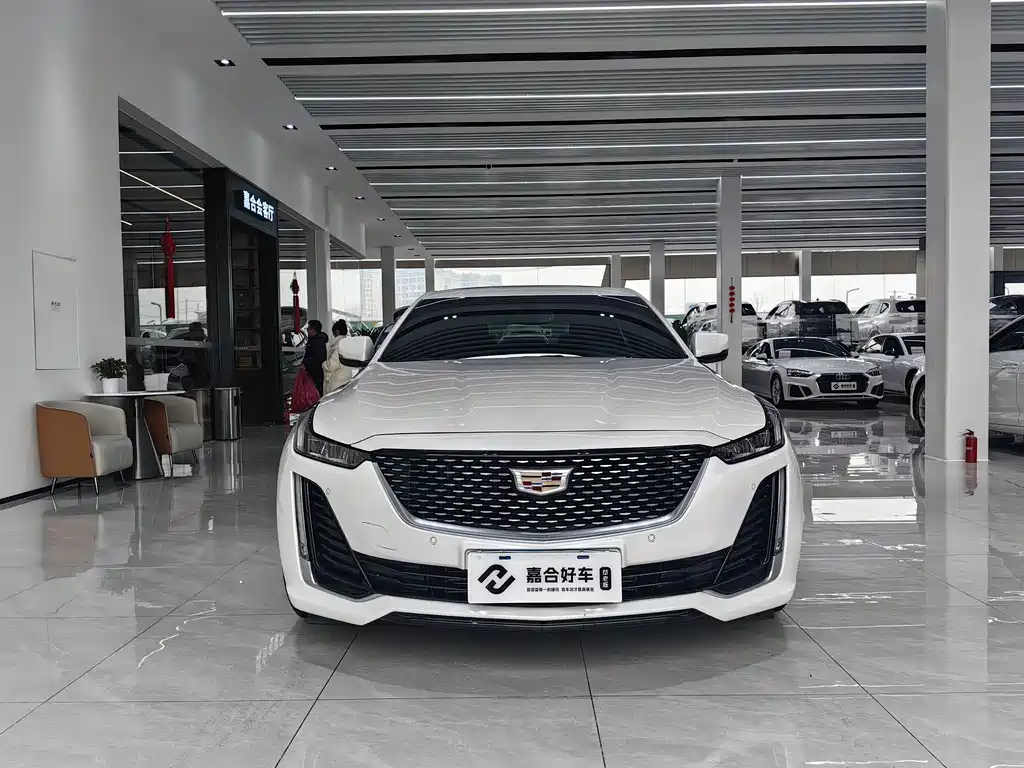 CADILLAC CT5
