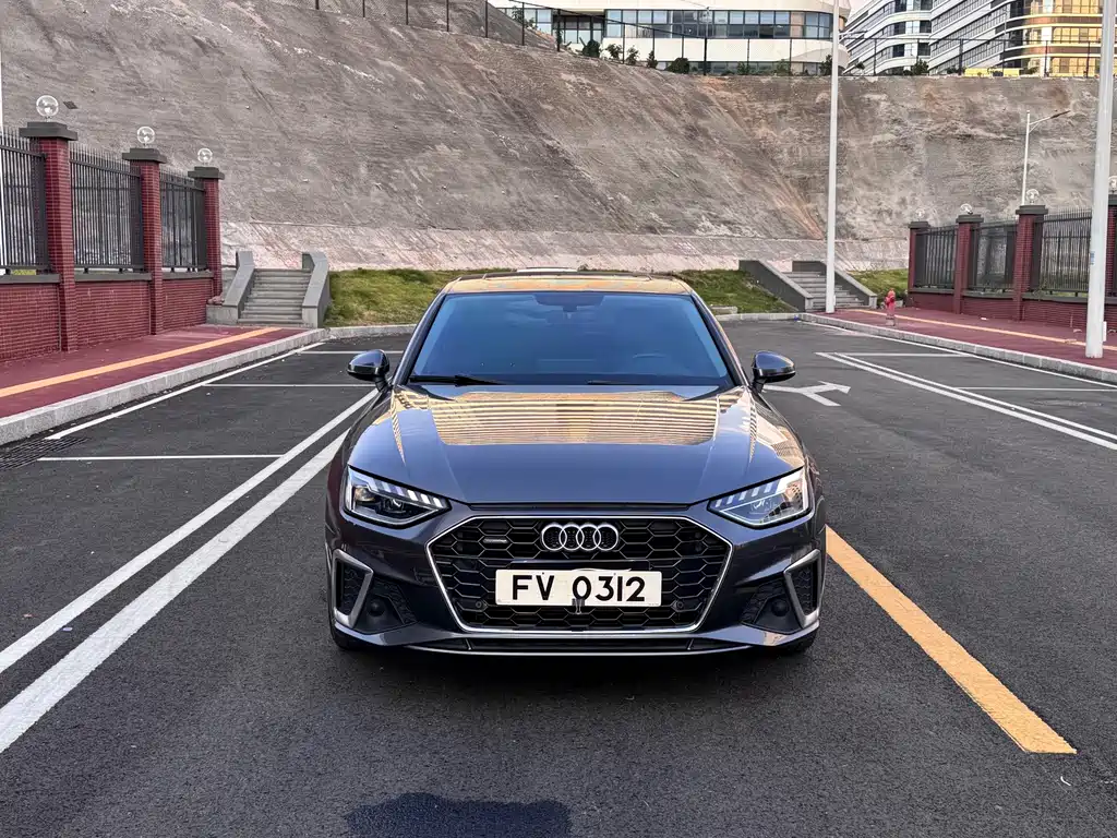 Audi A4L — миниатюра 2