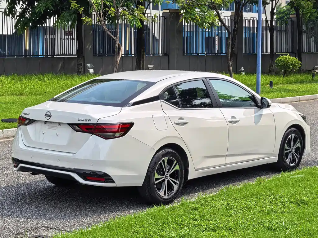 Nissan Sylphy — миниатюра 5