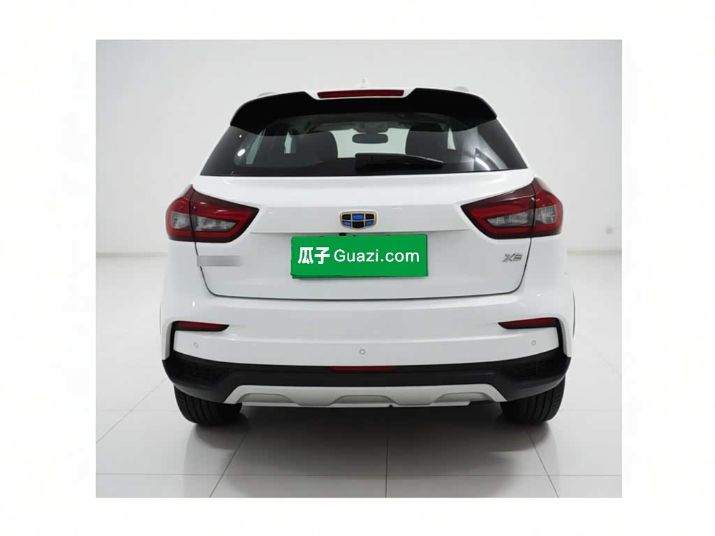 Geely Vision X3 1.5 л 2021 г. Белый, пробег 45100 км