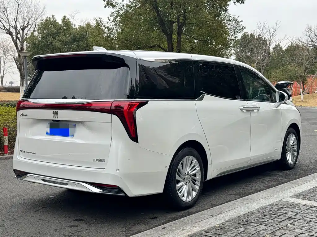 Buick Century 2023 2.0T мест