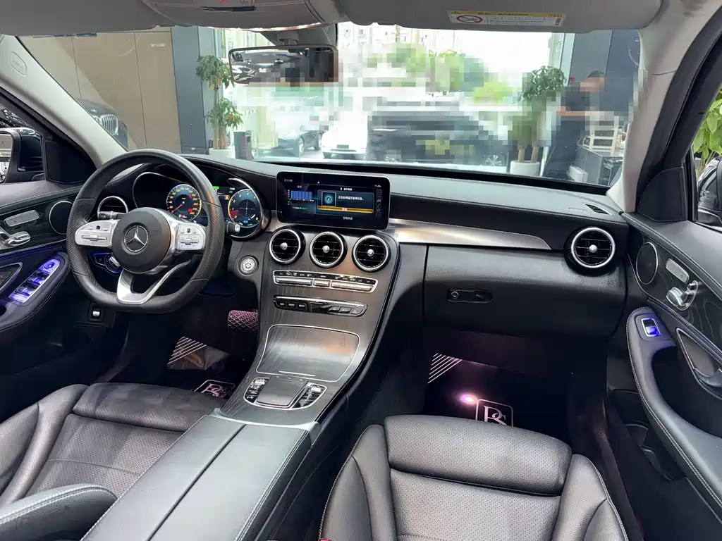 Mercedes-Benz C-Class — миниатюра 4