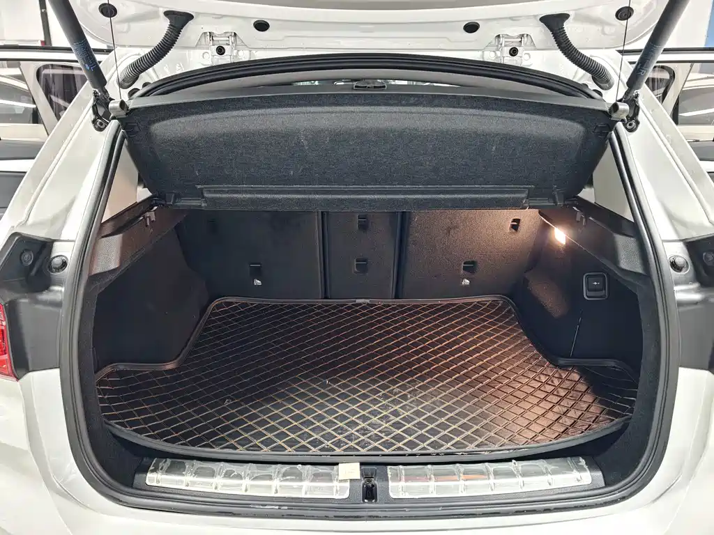 BMW X1 — миниатюра 8