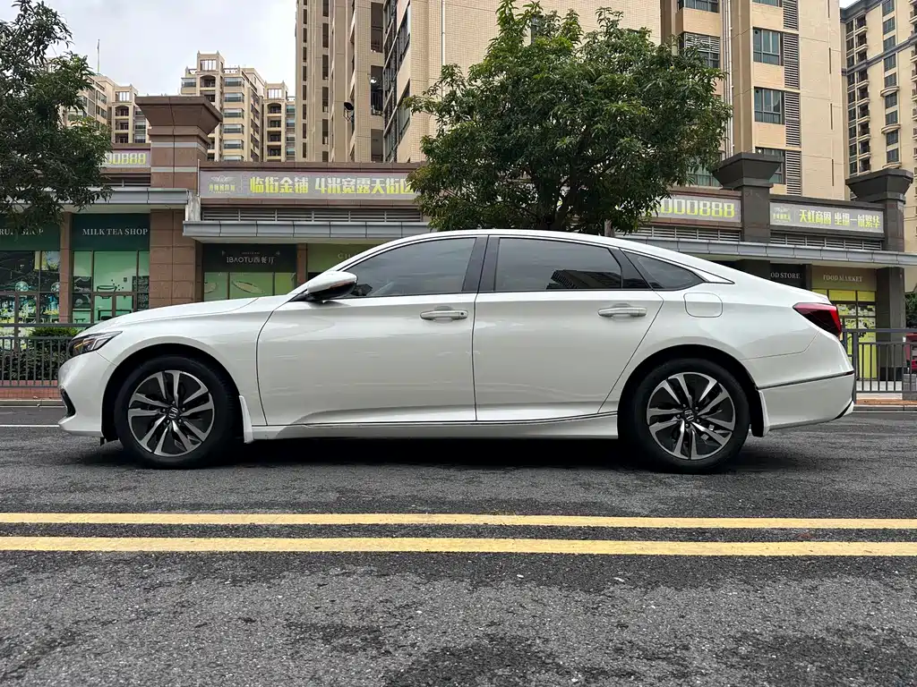Honda Accord 2022 2.0L