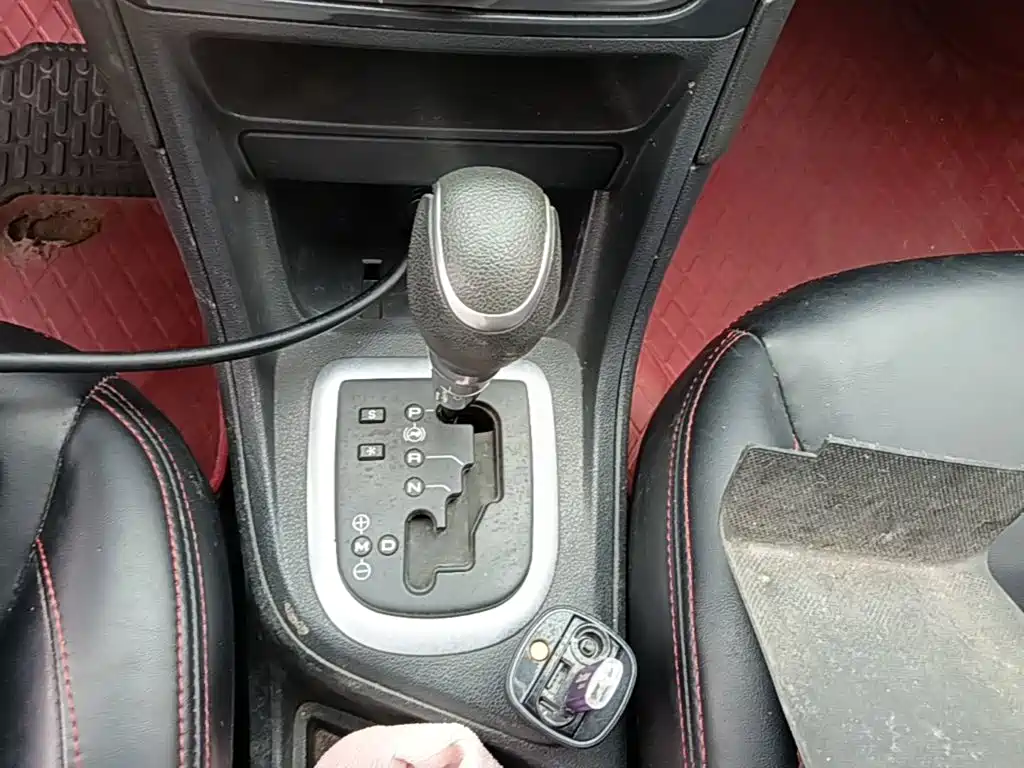 Peugeot 308 — миниатюра 14