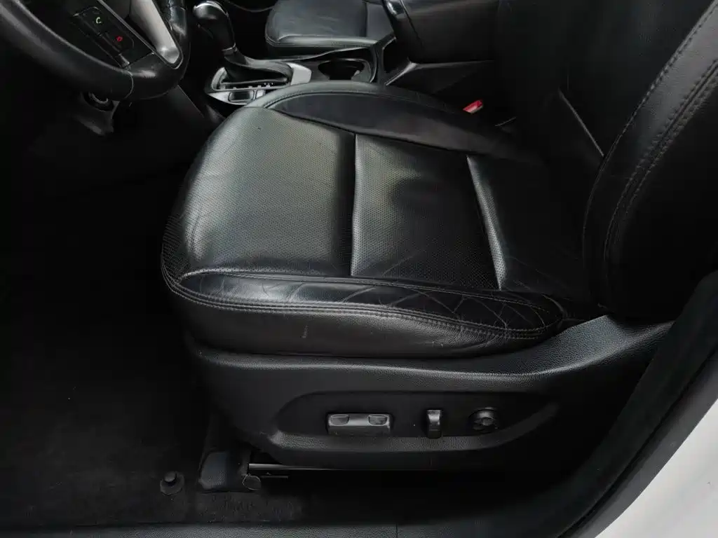 Hyundai Santa Fe — миниатюра 20