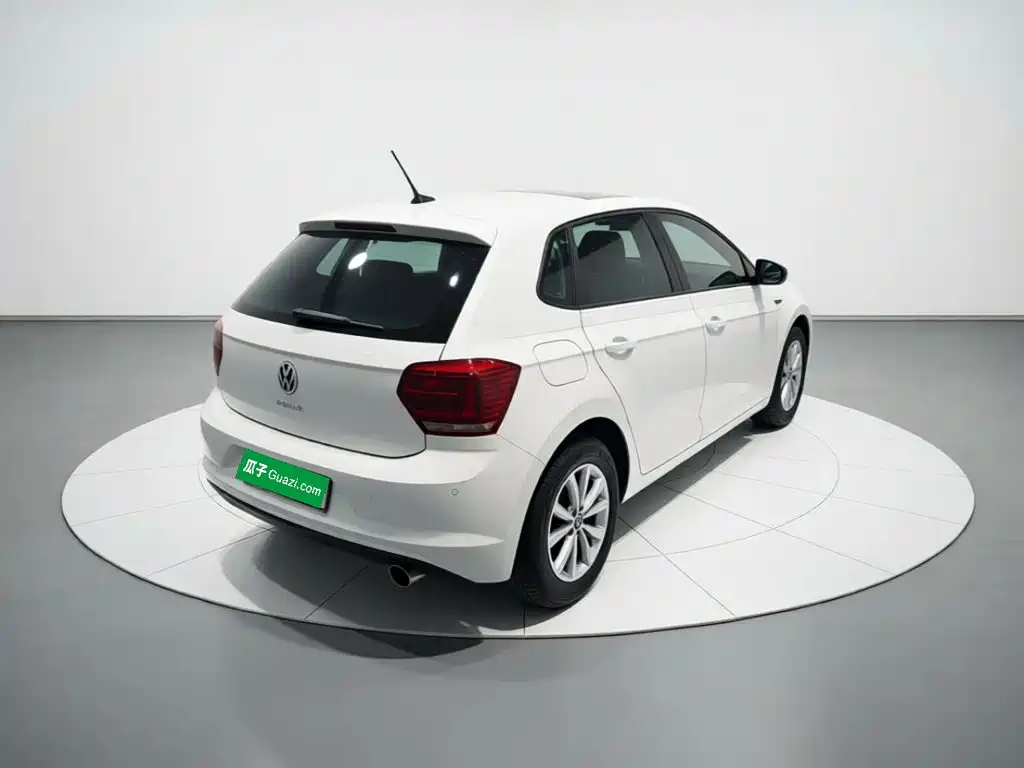 Volkswagen Polo — миниатюра 6