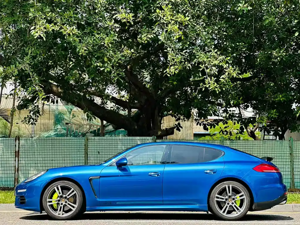 Porsche Panamera — миниатюра 3