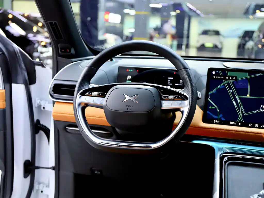 XPeng G9 — миниатюра 14