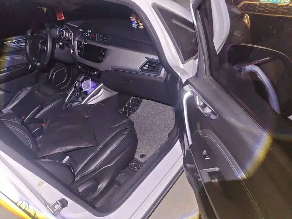 Geely Vision X3 — миниатюра 19