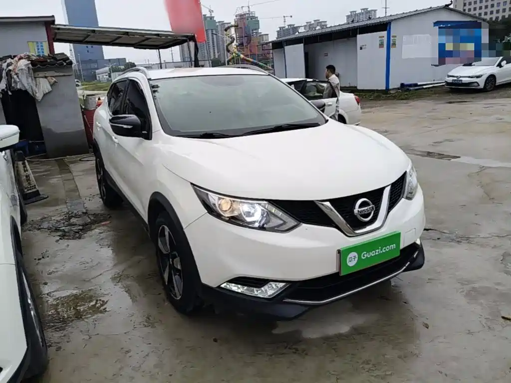 Nissan Qashqai — миниатюра 4