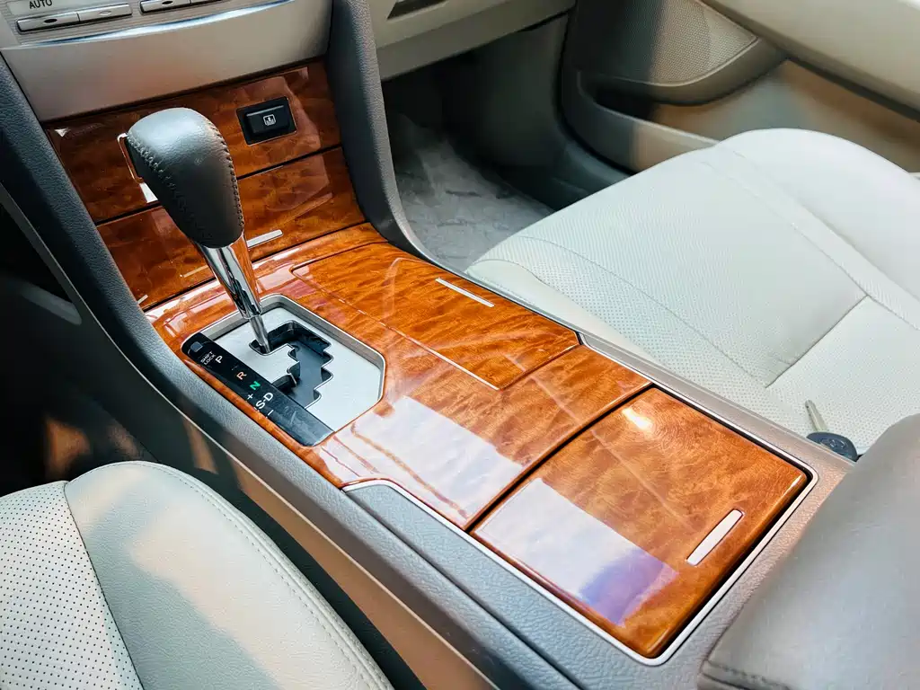 Toyota Camry — миниатюра 16