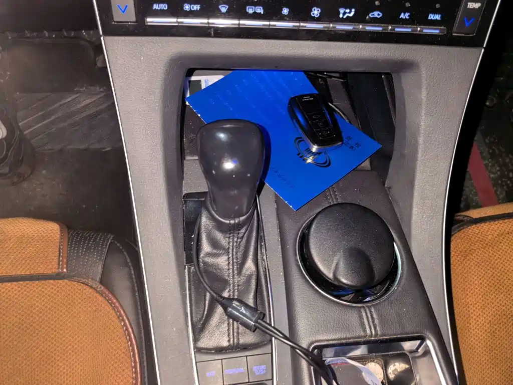 Toyota Avalon — миниатюра 17