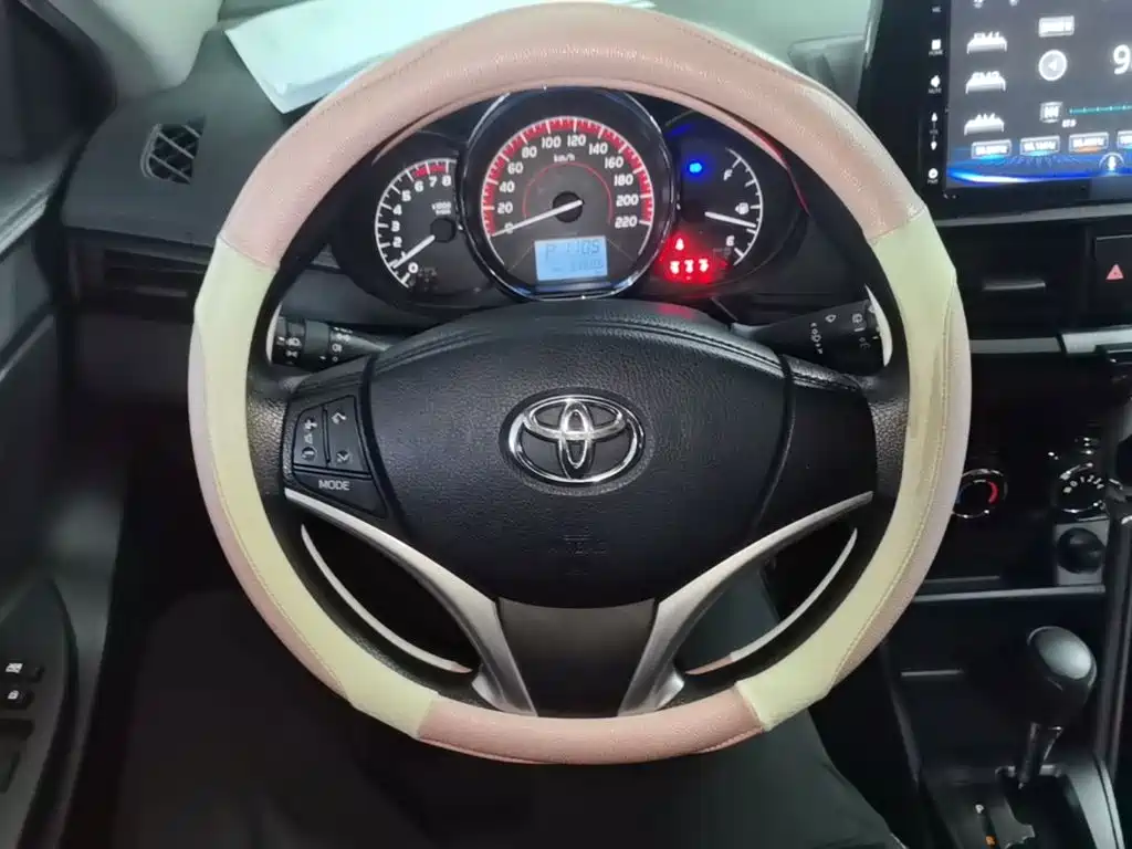 Toyota Vios FS — миниатюра 11