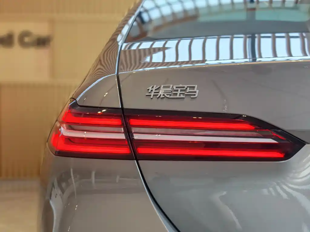 BMW 5 Series 5 2024 525Li Luxury